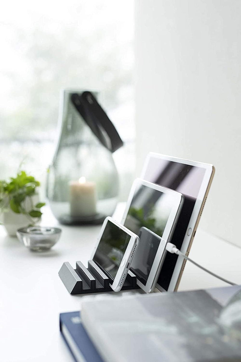 Yamazaki 5275 Tower Tablet- & Smartphone-Ständer, schwarz, Aluminium/Silikon, Minimalistisches Desig