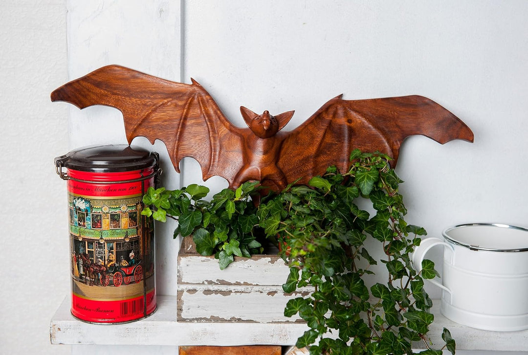 Windalf Gothic Wandbild FLAPP 49 cm Vampir-Fledermaus Wandrelief Wandobjekt Holzbild Handarbeit aus