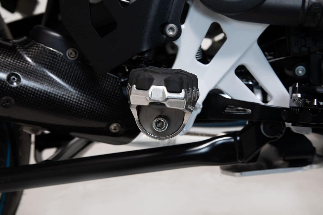 SW-MOTECH EVO Fussrasten-Kit für BMW R1200GS LC/Adventure (13-), R1250GS (18-)