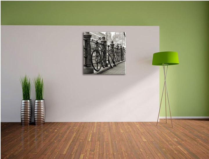 Pixxprint Fahrrad in Amsterdam 70x70cm Leinwandbild Wandbild Kunstdruck, 70x70