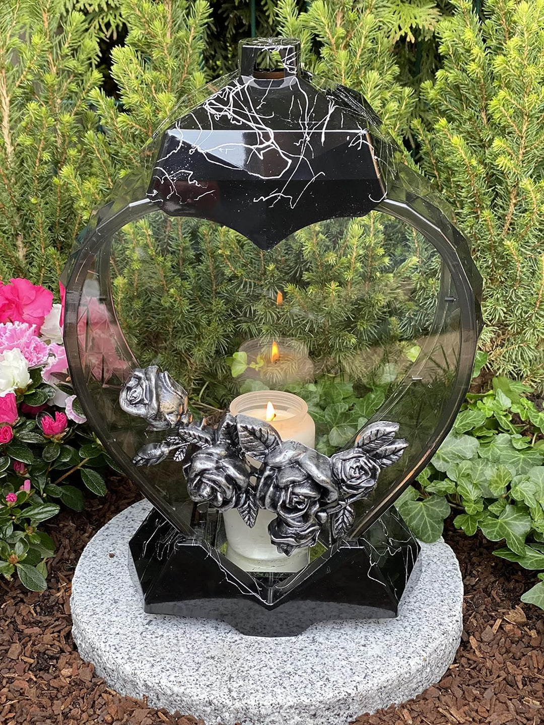 Grablampe Laterne Herz Form Grablicht Kerze Grabkerze Grabdekoration 33 cm H.! Grabschmuck Neue Mode