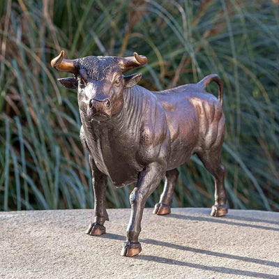 IDYL Bronze-Skulptur Stier | 27x17x49 cm | Tierfigur aus Bronze handgefertigt | Wetterfest