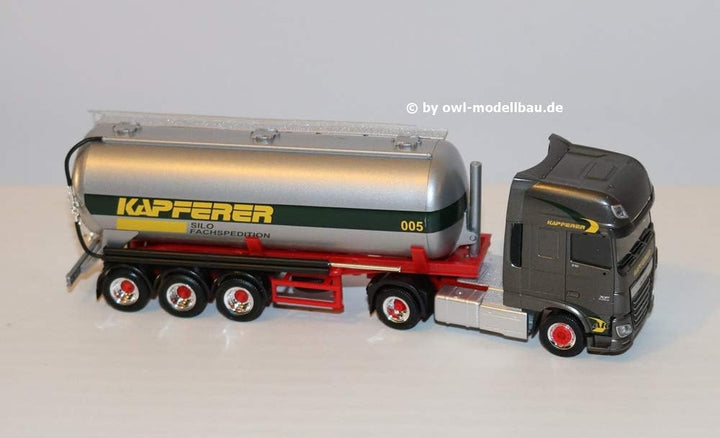 herpa 308076 Trucks Fahrzeug DAF XF SSC Silo-Sattelzug Anton Kapferer