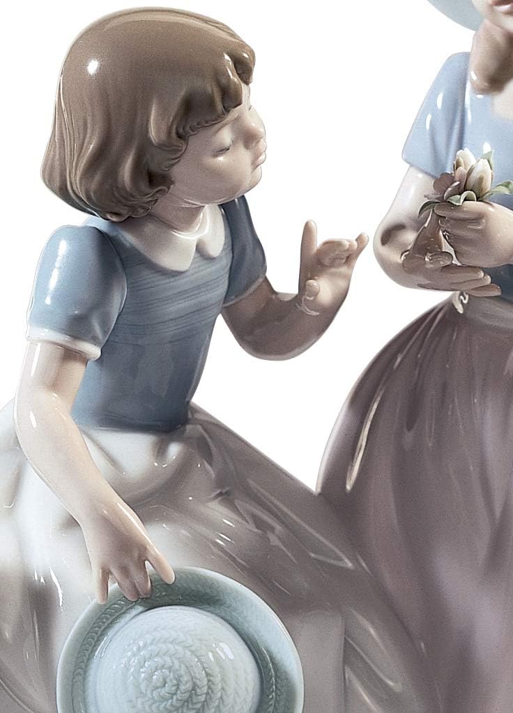 LLADRÓ Figur Meine Beste Freundin. Mädchen. Porzellan.