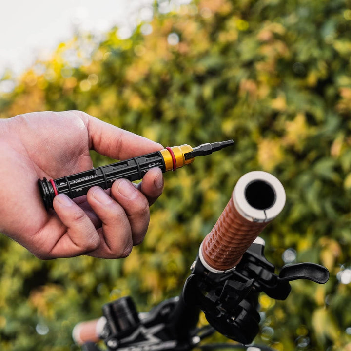 Lezyne Multitool inkl. Tubeless-Pannenkit Dual Insert Schwarz Gr. Schwarz Schwarz Medium, Schwarz Me