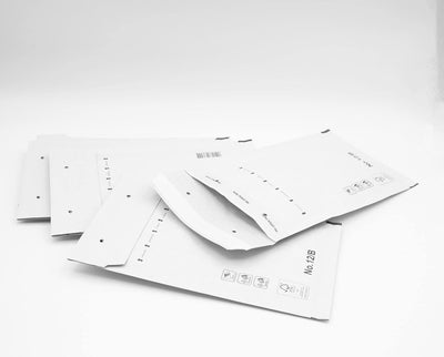 Gepolsterte Umschläge, Versandumschläge, Papiertüten mit Blaseninnen, Weiss, Versandtaschen mit Kleb