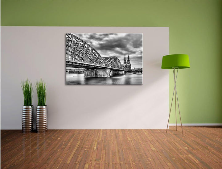 Monocrome, Prächtige Hohenzollernbrücke in Köln, Format: 100x70 auf Leinwand, 100x70