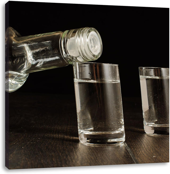 Pixxprint Vodka Wird eingeschenkt / 70x70cm Leinwandbild bespannt auf Holzrahmen/Wandbild Kunstdruck