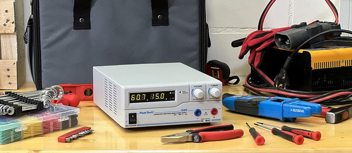 DC P 1585 Schaltnetzgerät ~ 1-60V / 0-15A ~ programmierbar mit USB-Schnittstelle