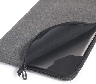 Tucano BFM1718-BK Second Skin Melange Neopren Notebook Sleeve, 43,18-45,72 cm (17-18 Zoll) schwarz