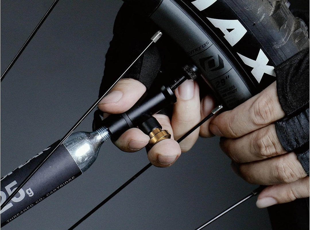 Topeak TUBI Master X 2-in-1 Reparatur- und Aufpump-Set für schlauchlose Fahrradreifen