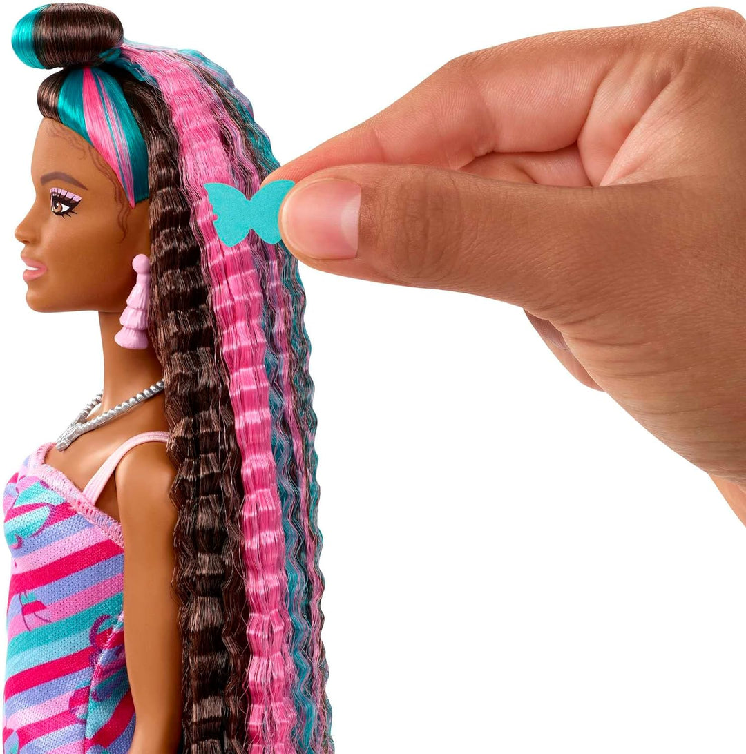Barbie Totally Hair, Barbie-Puppe mit blauem, rosa & schwarzem Haar, buntes Schmetterlingskleid, Haa