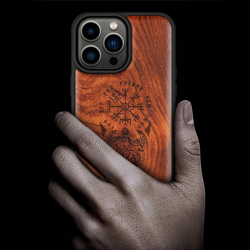 Carveit Holz Cover für iPhone 15 Pro Max hülle, Kompatibel mit Magsafe Silikon Stossfeste Cover, Mag