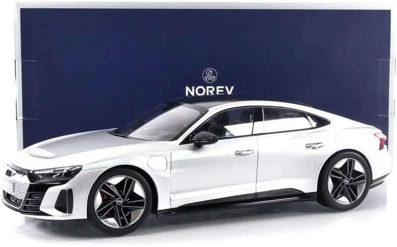 Norev kompatibel mit Audi RS E-tron GT 2021 Silber Modellauto 1:18