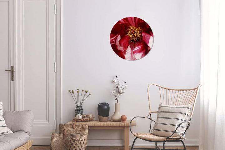 MuchoWow Wandbild Rund Wanddeko Deko Wohnzimmer Bilder 30x30 cm Eine verblühte rote Pfingstrose, 30x