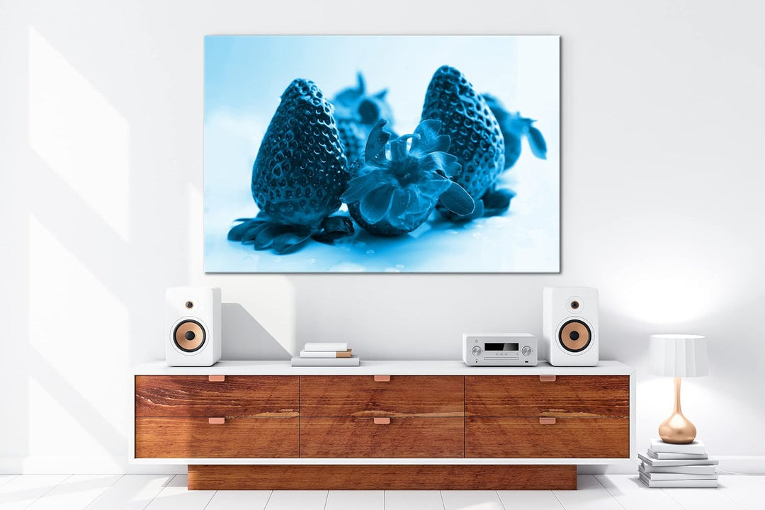 deyoli Knallrote Erdbeeren Format 80x60 Effekt: Monocrome Blau als Leinwandbild, Motiv fertig gerahm