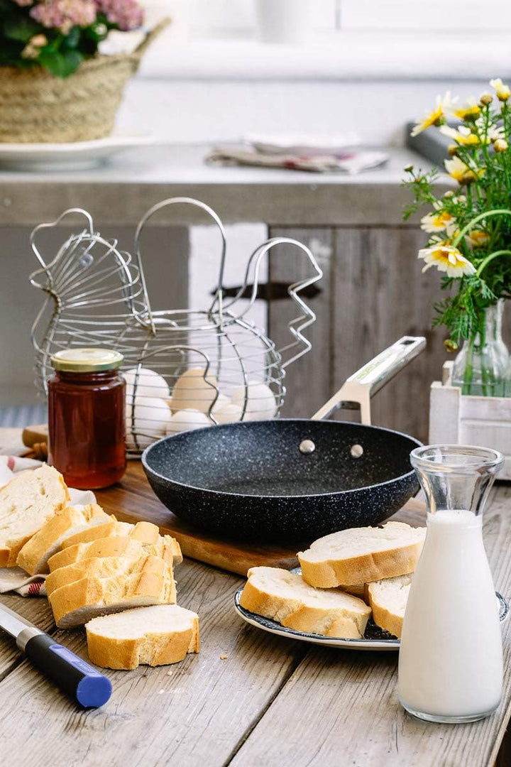 Monxi Mineral- Aluminium Stielpfanne 28 cm,geeignet für alle Arten von Küchen Auch Induktion, 28 cm