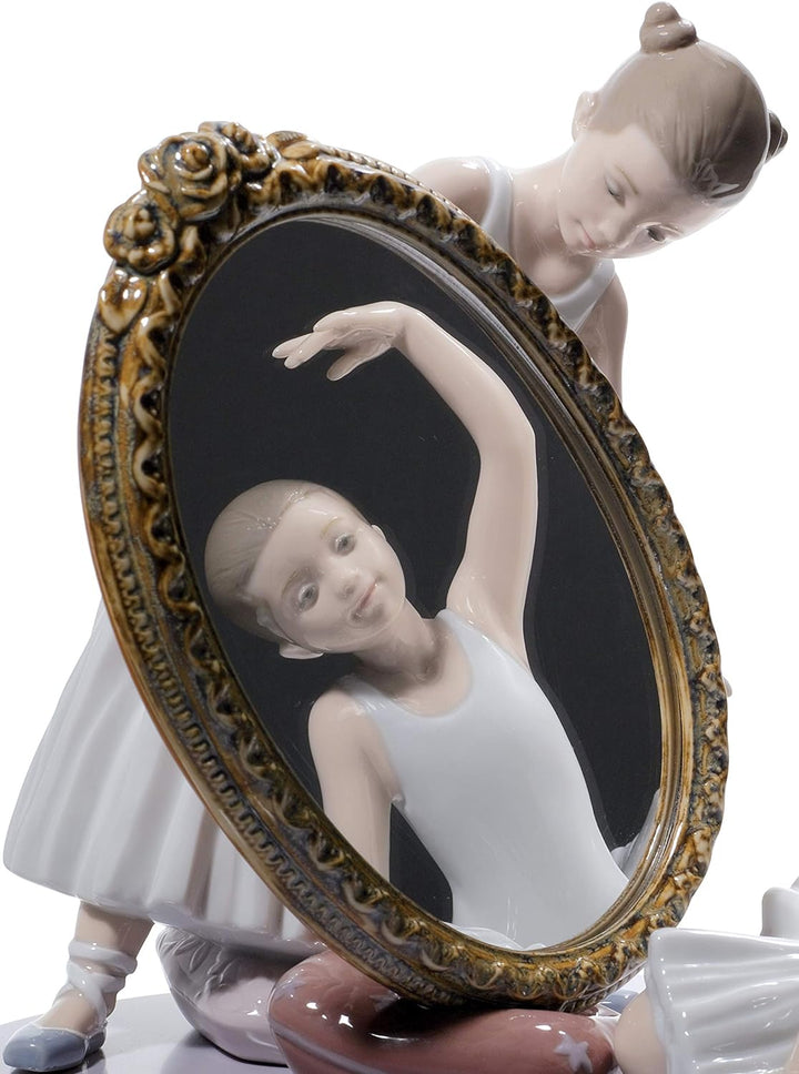 LLADRÓ Ballettmädchen-Figur Meine Perfekte Pose. Ballerina. Porzellan.