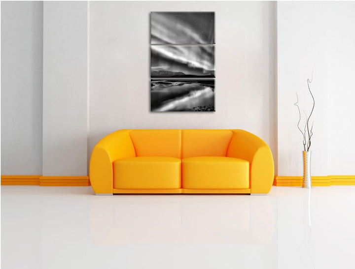 Pixxprint Monocrome, Polarlichter in Skandinavien 3-Teiler Leinwandbild 120x80 Bild auf Leinwand