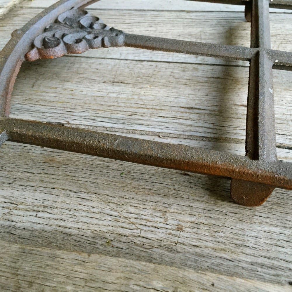 Antikas - Stallfenster, Bauernfenster für Gartenlaube, Eisenfenster Gartenmauer ca. 46 x 31cm