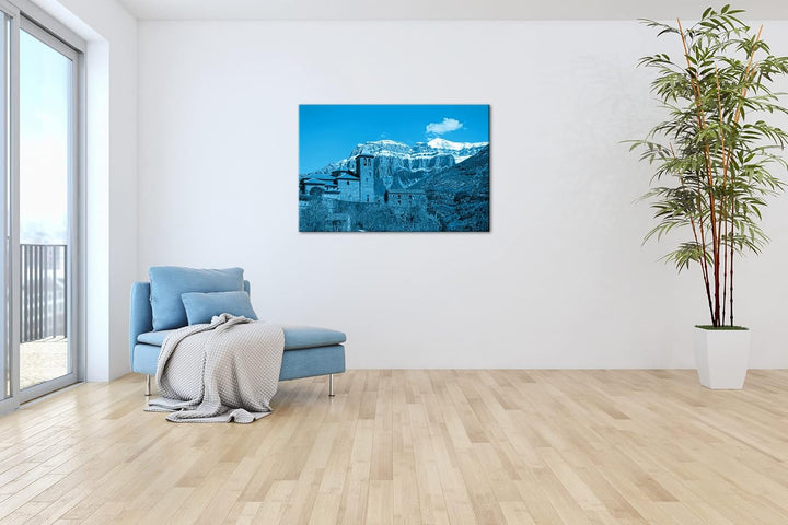 Burg in den Pyrenäen Format 80x60 Effekt: Monocrome Blau als Leinwandbild, Motiv fertig gerahmt auf