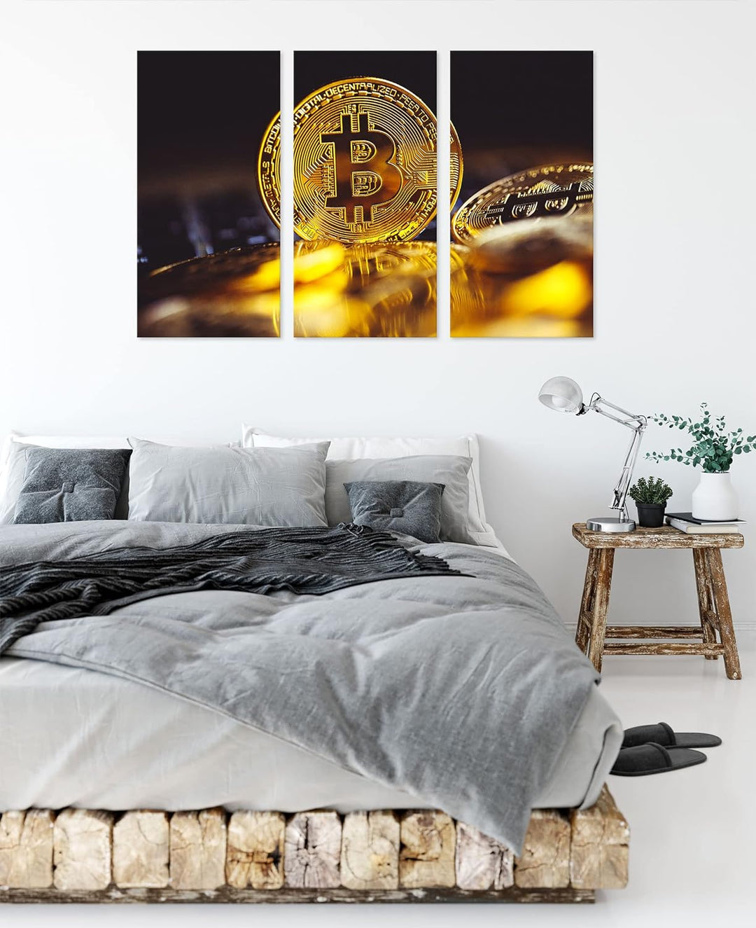 Bitcoin BTC zwischen Münzenals Leinwandbild 3 teilig | Grösse: 120x80 cm | Wandbild | Kunstdruck | f