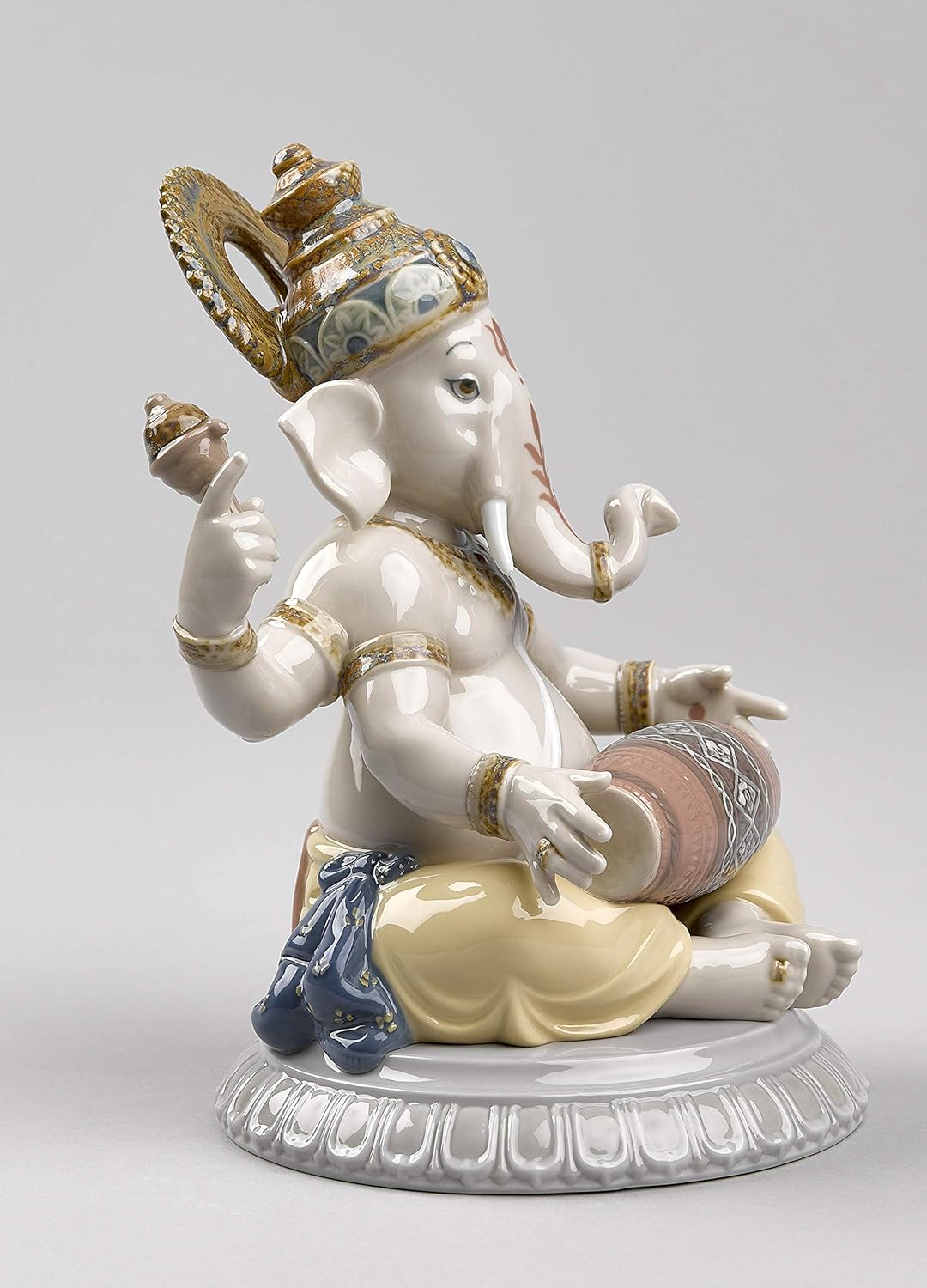 LLADRÓ Figur Ganesha Mit Mridangam. Ganesha. Porzellan.