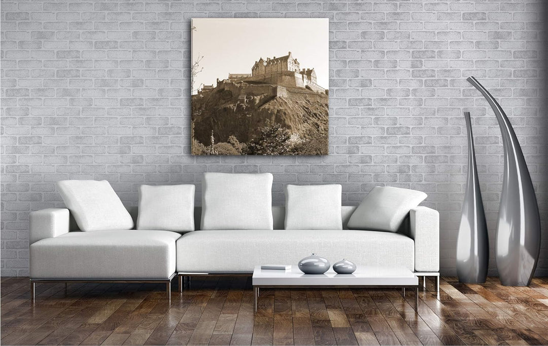 deyoli Burg in Edinburgh Schottland Format: 70x70 Effekt: Sepia als Leinwandbild, Motiv auf Echtholz