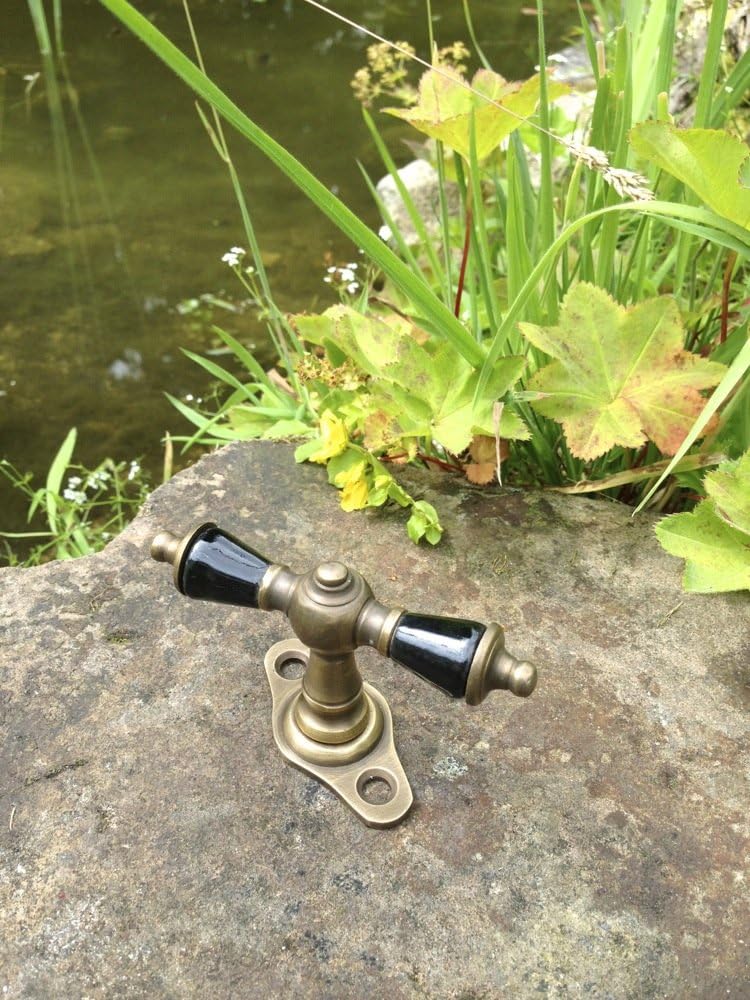 Antikas - Fensterolive Messing, antike Fensterbeschläge, nachgefertigt Porzellan schwarz