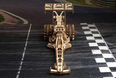 UGEARS Dragster Car Model Kit - Top Fuel Dragster Model Kits Puzzle 3D mit Moteur à Ressort Puissant