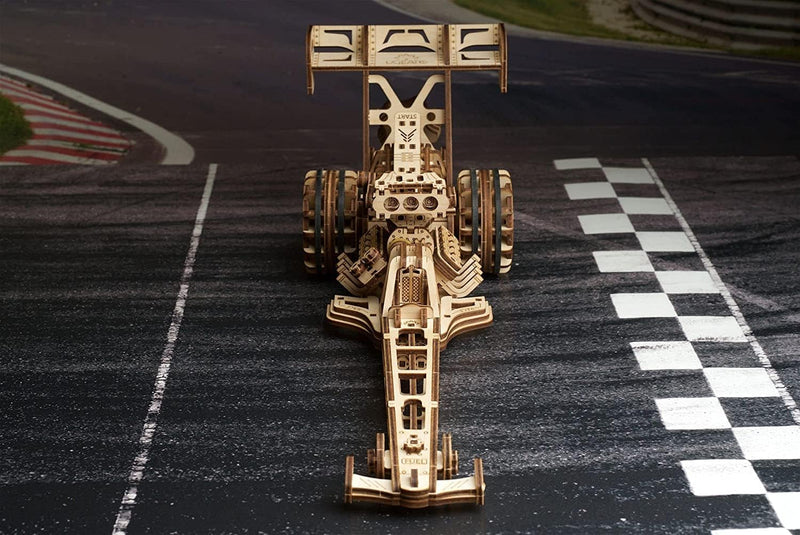 UGEARS Dragster Car Model Kit - Top Fuel Dragster Model Kits Puzzle 3D mit Moteur à Ressort Puissant