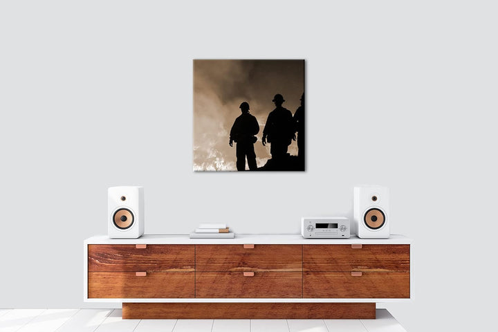 Lauffeuer Feuerwehr im Einsatz Format: 60x60 Effekt: Sepia als Leinwandbild, Motiv fertig gerahmt au