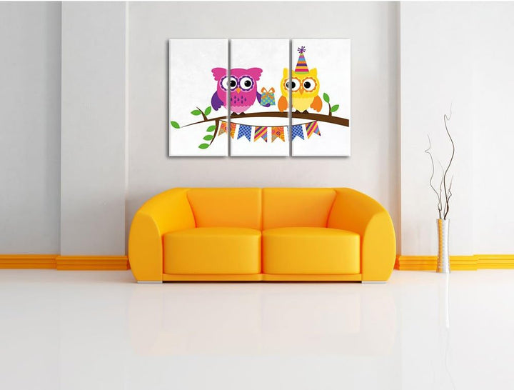 Pixxprint Eulen mit Geschenk auf AST als Leinwandbild/Grösse: 3 Teilig (120x80) cm/Wandbild/Kunstdru