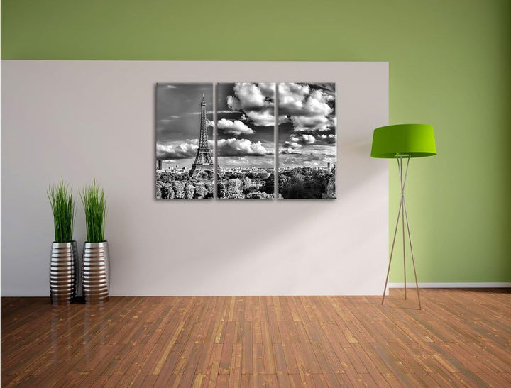Pixxprint Riesiger Eiffelturm in Paris / 3-Teilig/Gesamtmass 120cm Leinwandbild bespannt auf Holzrah