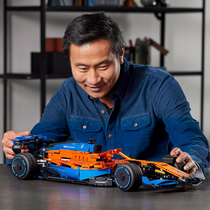 LEGO Technic 42141 McLaren Formel 1 Rennwagen Bauset für Erwachsene (1.434-teilig) Frustfreie Verpac