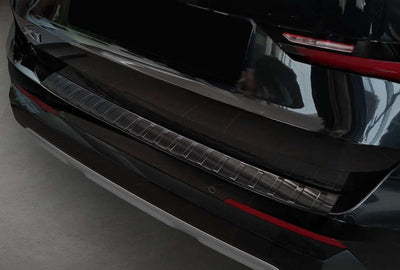 Ladekantenschutz aus Edelstahl in anthrazit mit 3D Abkantung passend für BMW X1 (U11) ab 10/2022 AZU