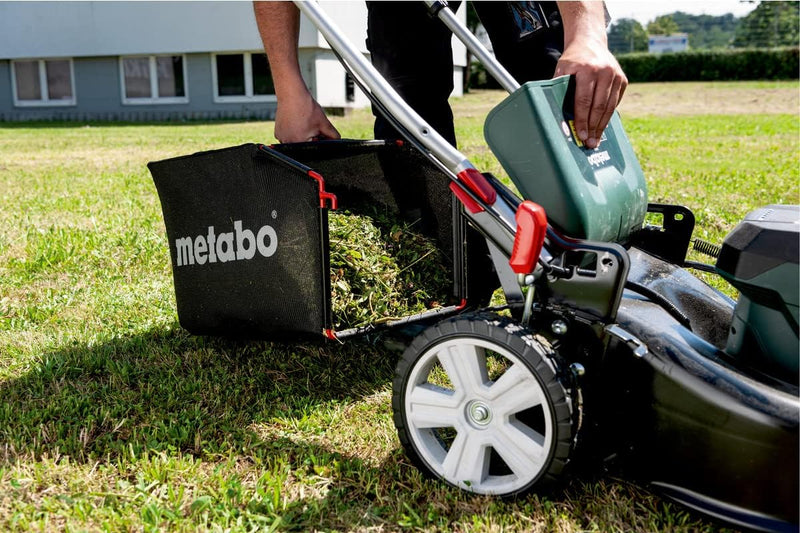 Metabo Akku-Rasenmäher mit Mulchfunktion RM 36-18 LTX BL 46 (601606650) für grosse Flächen im Garten