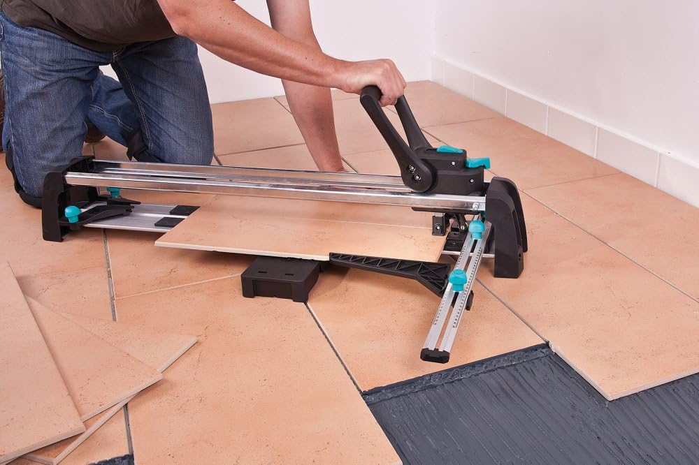 wolfcraft TC 670 Expert Fliesenschneider 5555000 – Fliesenschneidemaschine mit Winkelanschlag – Für