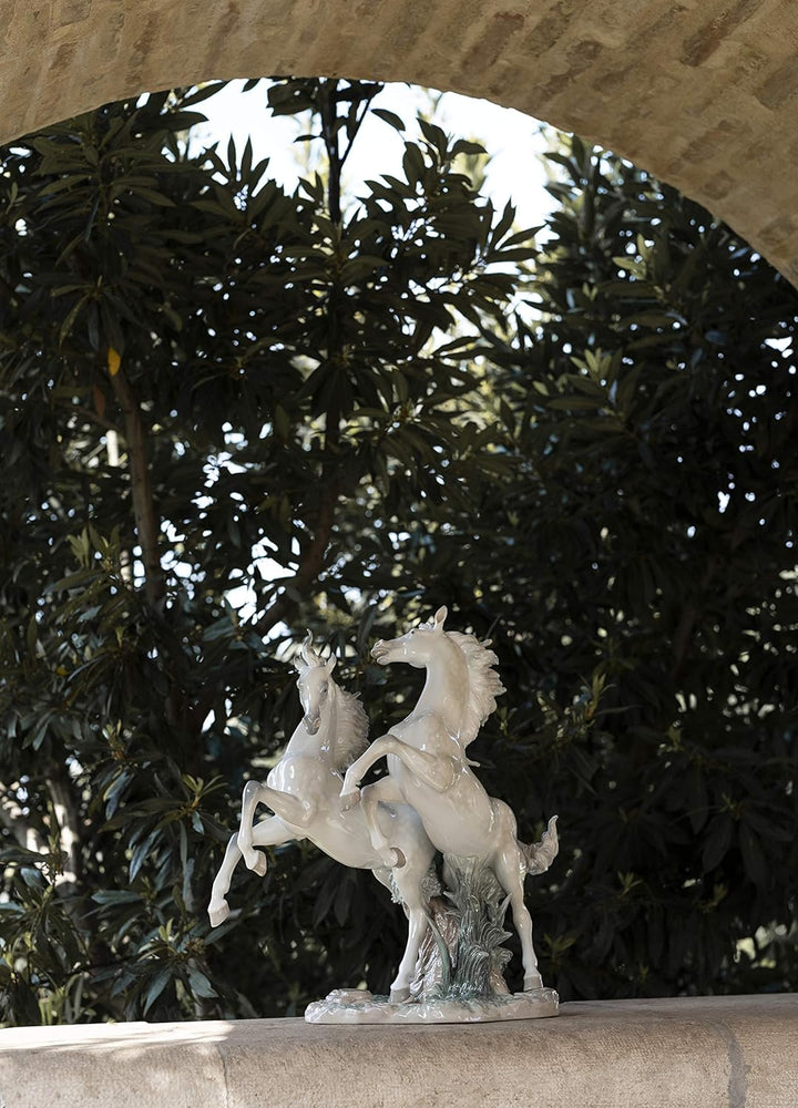 LLADRÓ Pferde-Skulptur Frei Wie Der Wind. Limitierte Auflage. Pferde. Porzellan.