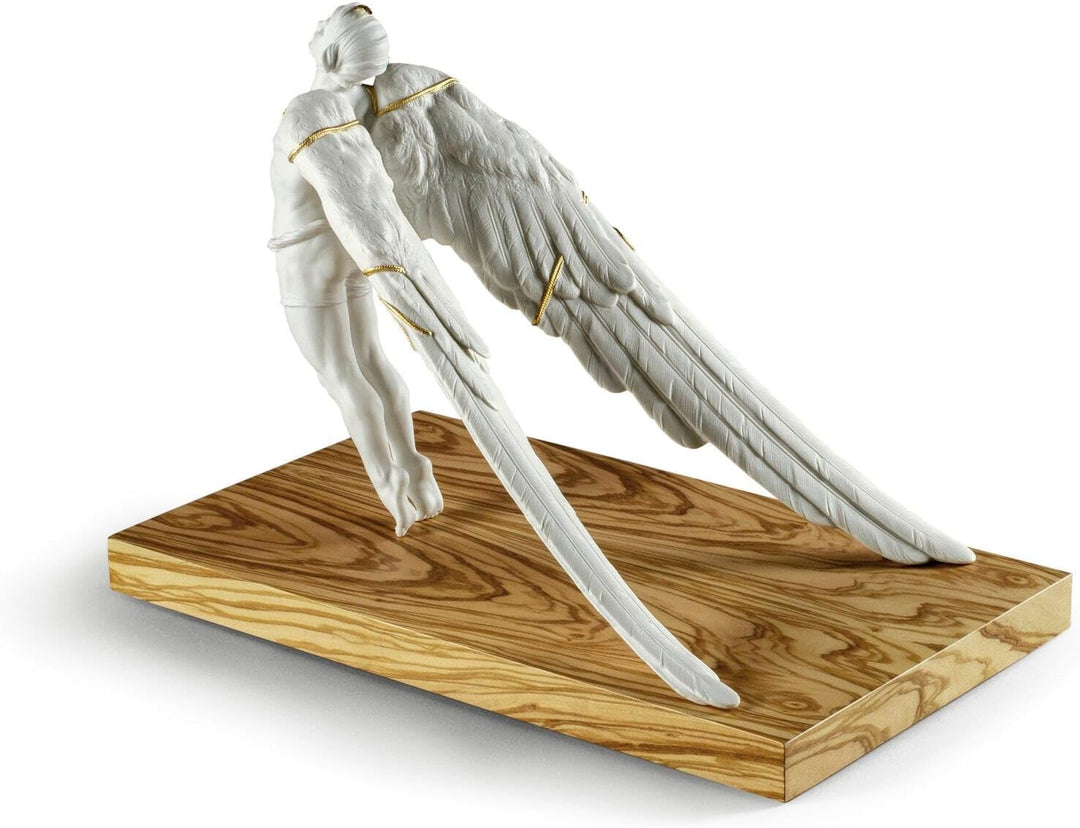 LLADRÓ Figur Ikarus. Icarus. Porzellan.