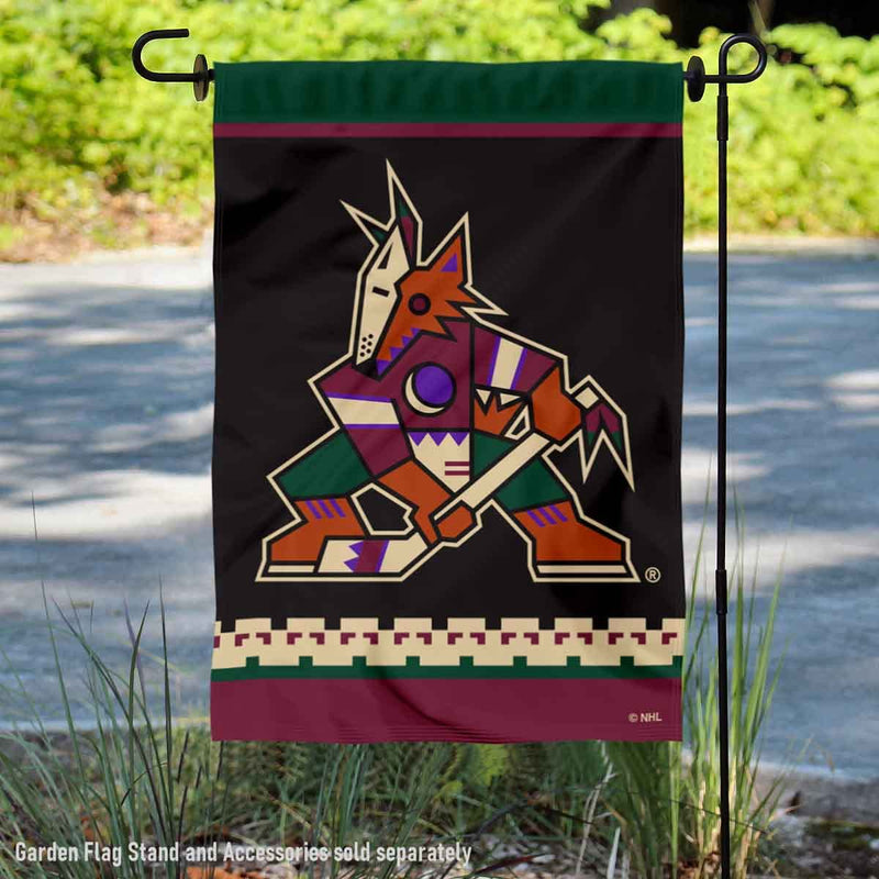 WinCraft Coyotes Doppelseitige Gartenflagge