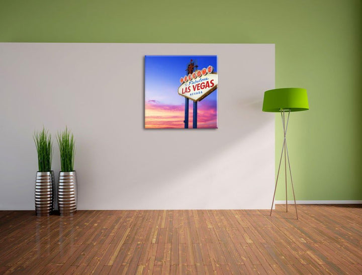 Pixxprint Las Vegas Schild in der Dämmerung als Leinwandbild/Grösse: 70x70 cm/Wandbild/Kunstdruck/fe