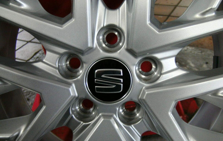 Original Zubehör Seat - Set 4 Abdeckkappen Center Rad Abdeckung Legierung, 5F0601171CBX