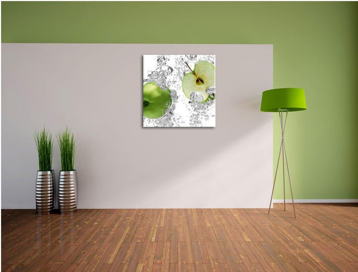 Pixxprint saftig grüne Äpfel im Wasser als Leinwandbild/Grösse: 70x70 cm/Wandbild/Kunstdruck/fertig