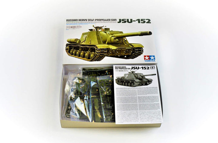 Tamiya 300035303 - 1:35 WWII Russischer Kampfpanzer JSU-152 (2), grün