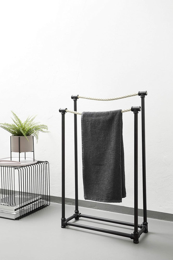WENKO Handtuchständer Osuna - Kleiderständer, Metall, 50.5 x 85.5 x 20 cm, Schwarz