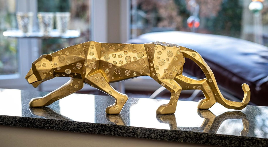 IDYL Moderne Skulptur Figur Resin Jaguar | Goldfb. mit Punkte | Masse: 48x10,5x15 cm | Material: Pol