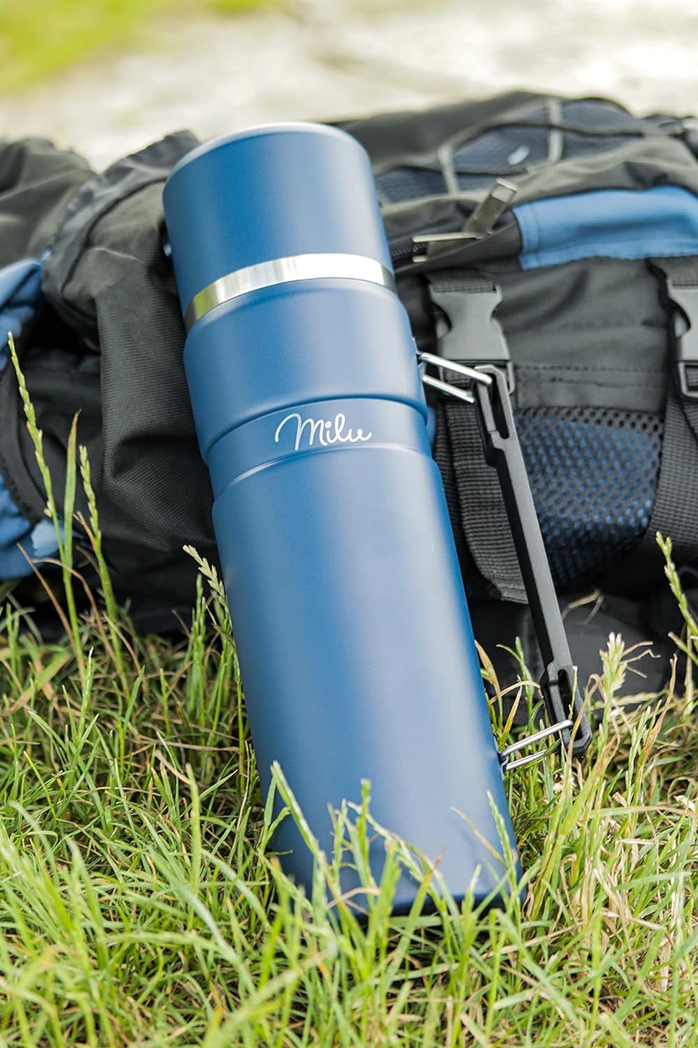 Milu Thermoskanne 1L - Thermosflasche mit Griff - Isolierflasche - Isolierte Edelstahl Trinkflasche,