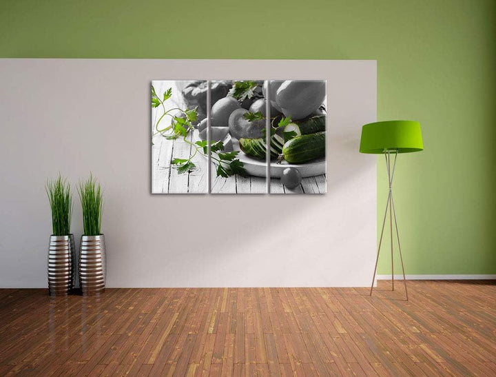 Gemüseteller mit Paprika, Tomate und Zucchini schwarz/weiss 3-Teiler Leinwandbild 120x80 Bild auf Le