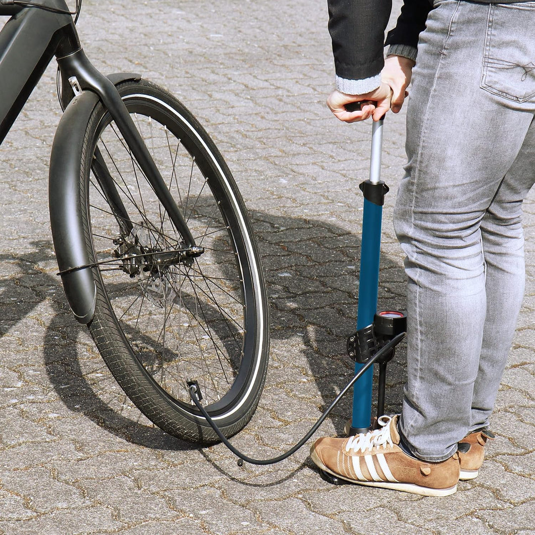 com-four® Fahrradpumpe mit Rahmenhalterung - Luftpumpe mit verschiedenen Adaptern - Ball-Pumpe für F